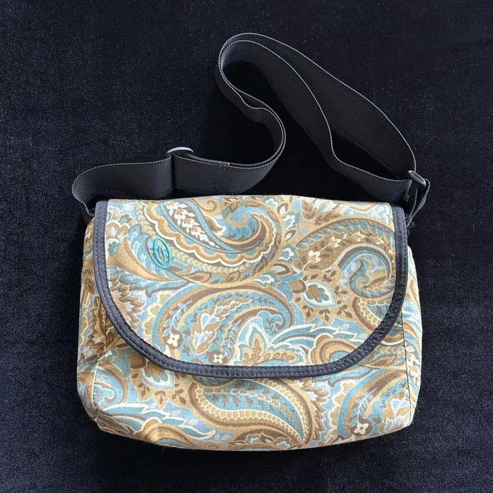 Timbuk2 Crossbody Bag - Picture 6 of 10